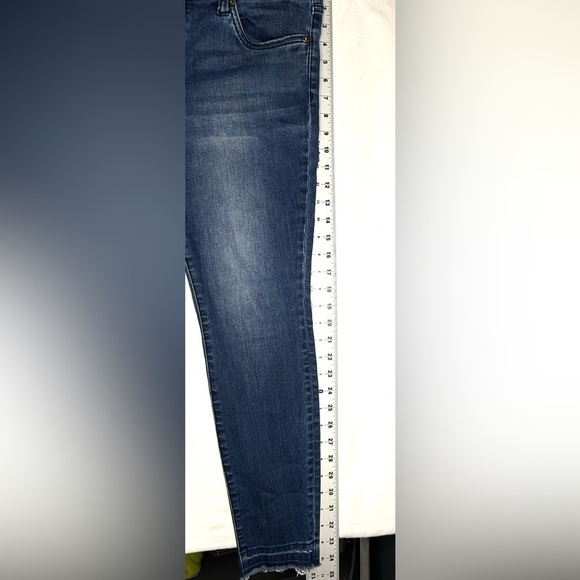 KUT FROM THE KLOTH Ankle Skinny Frayed Hem Blue Jeans Women’s Size 6 - Picture 14 of 16